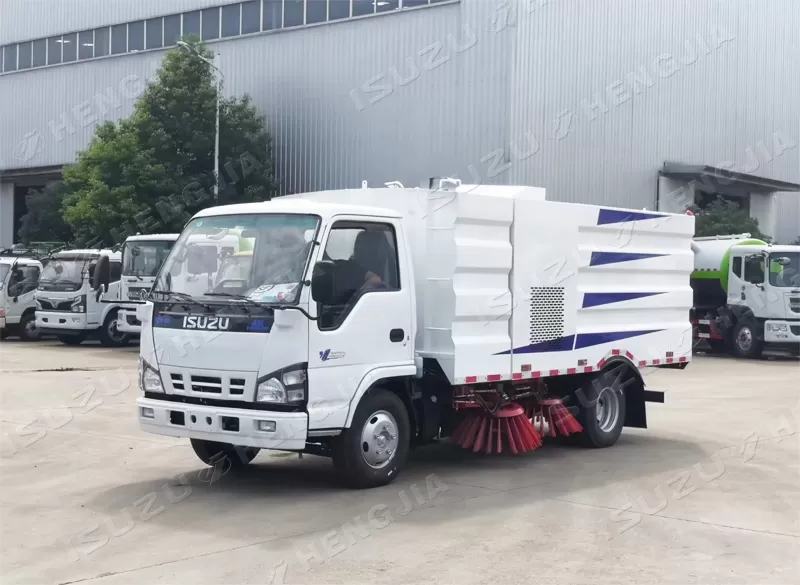 ISUZU NKR/600P CAMIÓN DE ROADA